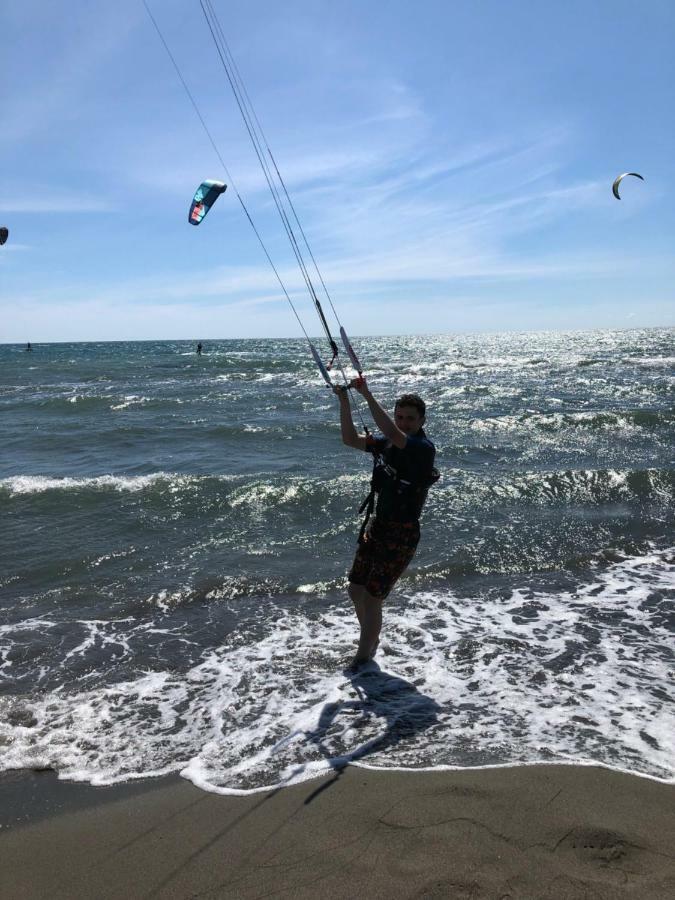 Meris Ulcinj Exteriör bild